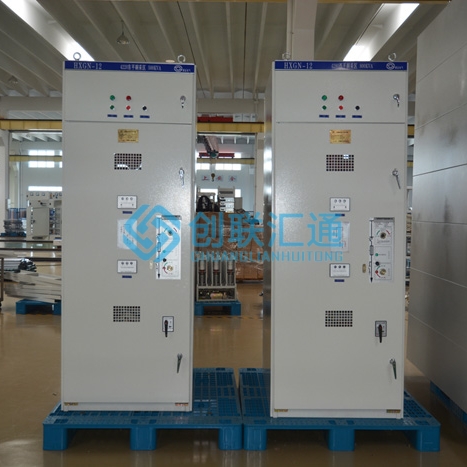 电力系统的“安全卫士”：断路器、隔离开关与负荷开关的核心区别